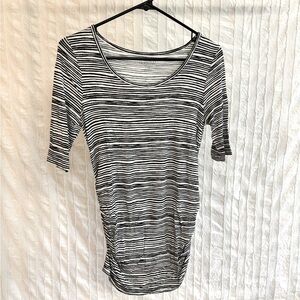 *Bundle 5 for $20! MATERNITY — a:glow Stretchy Ruched Top, Size Small